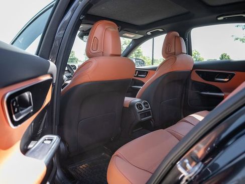 Certified 2025 Mercedes-Benz C 300 4MATIC Sedan image 29