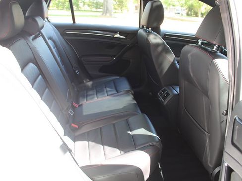 Used 2015 Volkswagen GTI Autobahn image 17