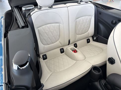 Certified 2024 MINI Cooper S FWD image 31