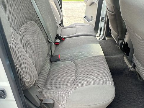 Used 2016 Nissan Frontier SV RWD image 19