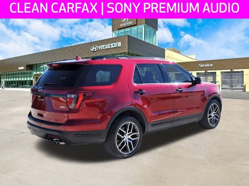 Used 2018 Ford Explorer Sport w/ Equipment Group 401A image 5