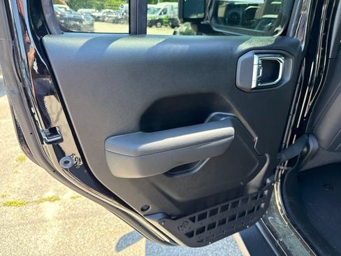 New 2026 Jeep Wrangler Unlimited Sport AWD/4WD image 24