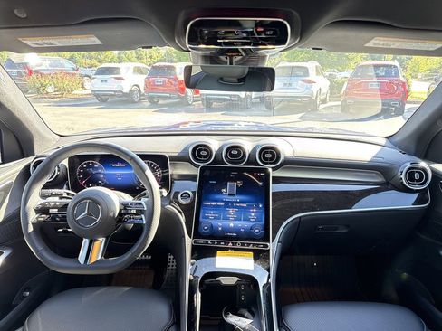 Certified 2025 Mercedes-Benz GLC 350e 4MATIC image 19