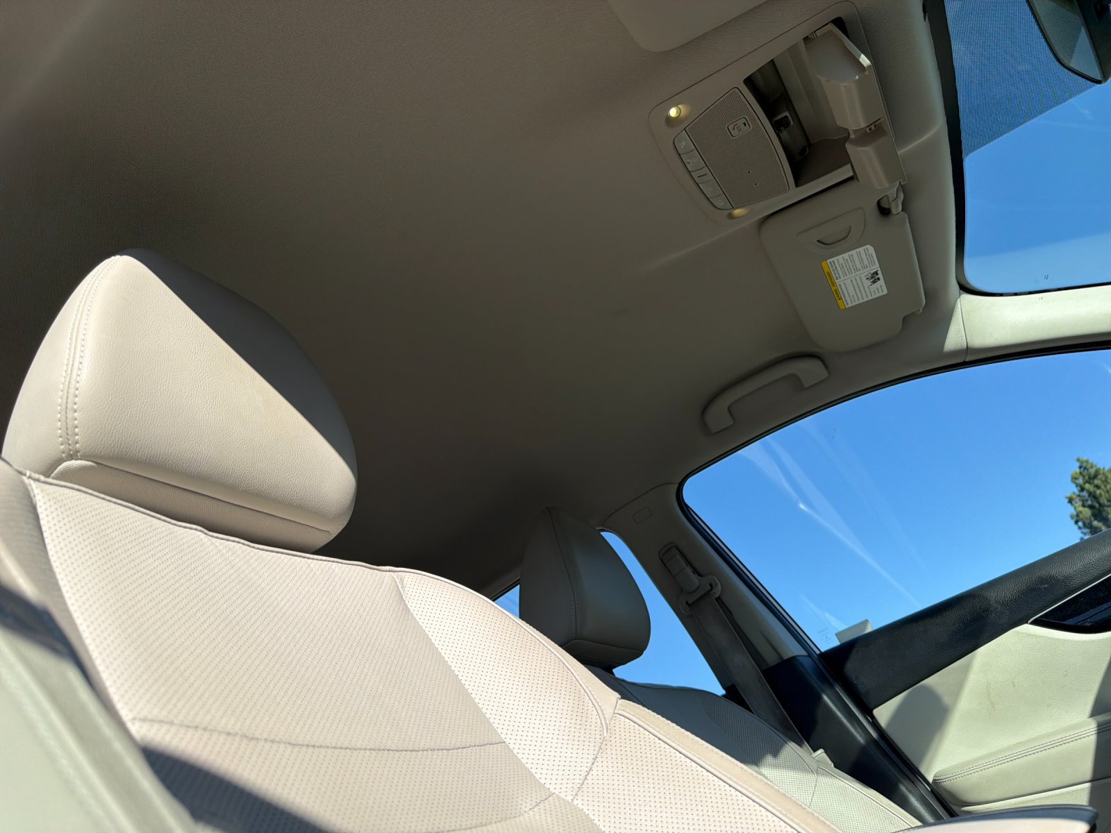 Used 2018 Nissan Rogue Sport SL FWD image 13