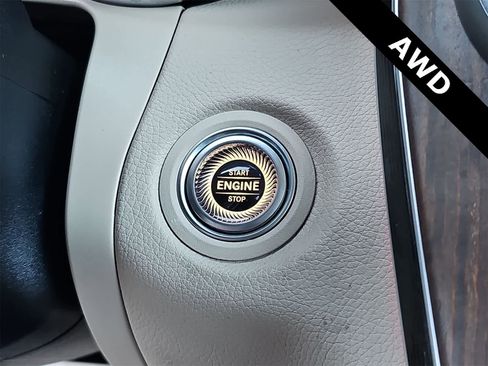 Used 2022 Mercedes-Benz GLC 300 4MATIC w/ Premium Package Lite image 24