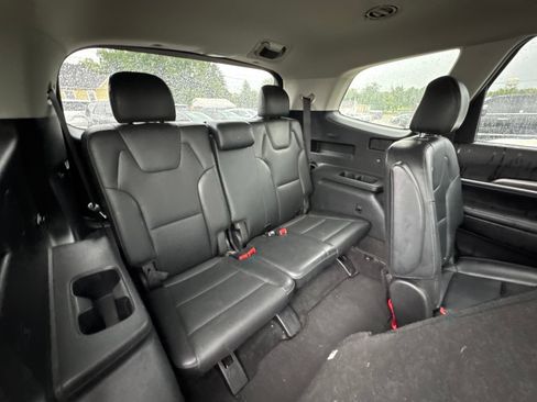 Used 2021 Kia Telluride S FWD image 31