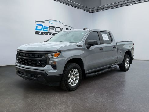 Used 2024 Chevrolet Silverado 1500 W/T w/ Z71 Off-Road Package AWD/4WD image 7