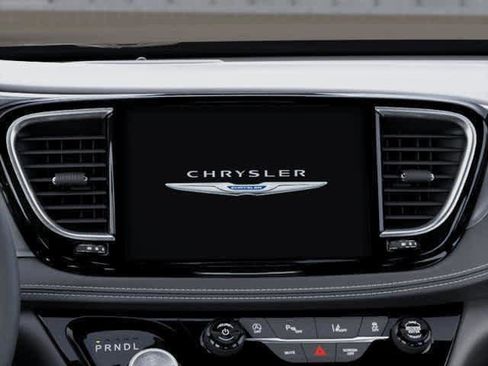 New 2026 Chrysler Pacifica Select FWD image 42