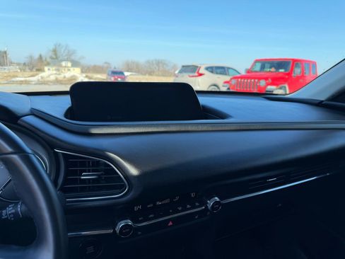 Used 2025 MAZDA CX-30 AWD 2.5 S w/ Preferred Package image 22