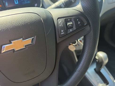 Used 2016 Chevrolet Trax LT FWD image 15