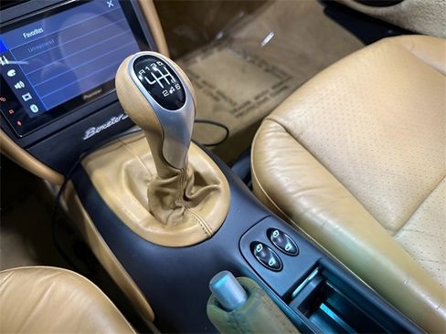 Used 2003 Porsche Boxster S image 21