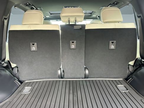 New 2026 Lexus LX 600 4WD w/ Luxury Package image 26