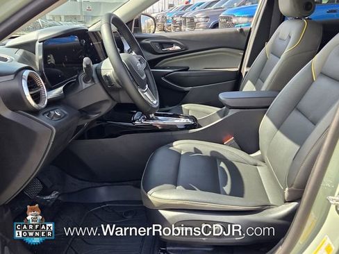 Used 2025 Chevrolet Trax ACTIV w/ Driver Confidence Package image 5