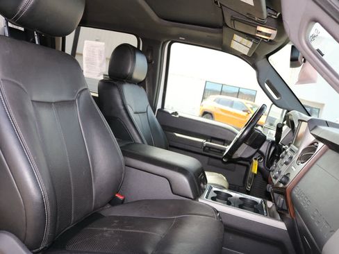 Used 2016 Ford F350 Lariat w/ Lariat Ultimate Package AWD/4WD image 24