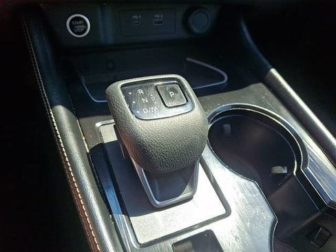 Certified 2023 Nissan Rogue Platinum AWD/4WD image 17