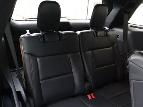 New 2026 Ford Explorer ST-Line w/ ST-Line Street Pack image 32