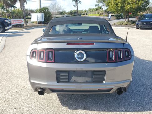 Used 2014 Ford Mustang GT Premium image 5