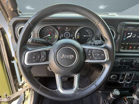 Used 2021 Jeep Wrangler Unlimited Sahara w/ Safety Group AWD/4WD image 11