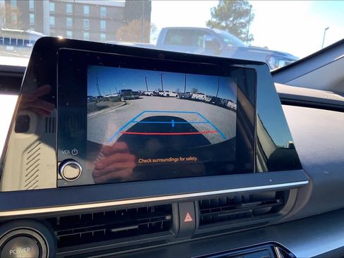 Used 2023 Toyota Prius LE image 26