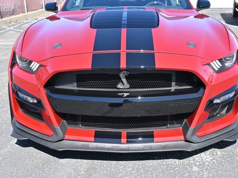 Used 2020 Ford Mustang Shelby GT500 w/ Technology Package RWD image 6