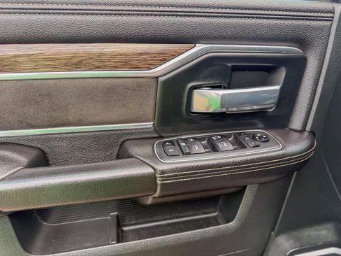 Used 2020 RAM 2500 Laramie image 19