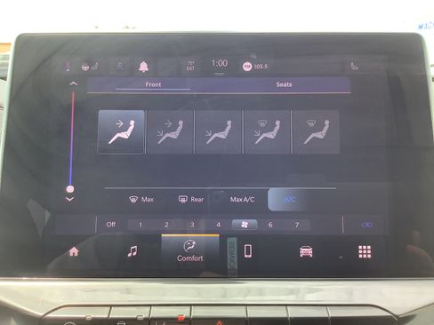 Used 2023 Jeep Compass Latitude AWD/4WD image 19