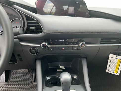 Certified 2026 MAZDA MAZDA3 2.5 S Sedan w/ Preferred Pkg FWD image 24