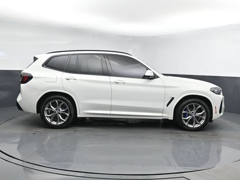 Used 2022 BMW X3 xDrive30i w/ Premium Package Essential AWD/4WD image 3