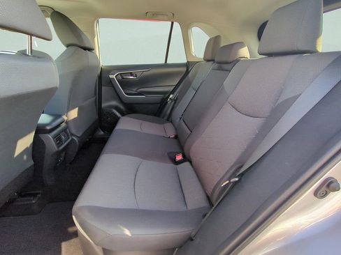 Used 2019 Toyota RAV4 XLE w/ Convenience Package image 21