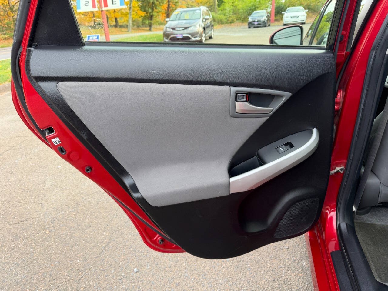 Used 2012 Toyota Prius Two FWD image 28