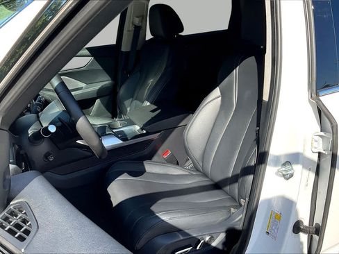 Used 2024 Acura MDX FWD image 15