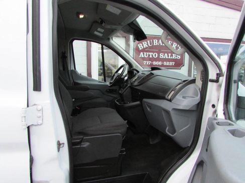 Used 2016 Ford Transit 150 XL image 6