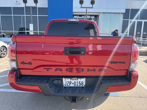 Used 2017 Toyota Tacoma TRD Pro image 8
