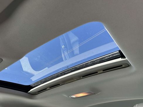 Used 2014 Chevrolet Cruze LTZ w/ Enhanced Safety Package image 11