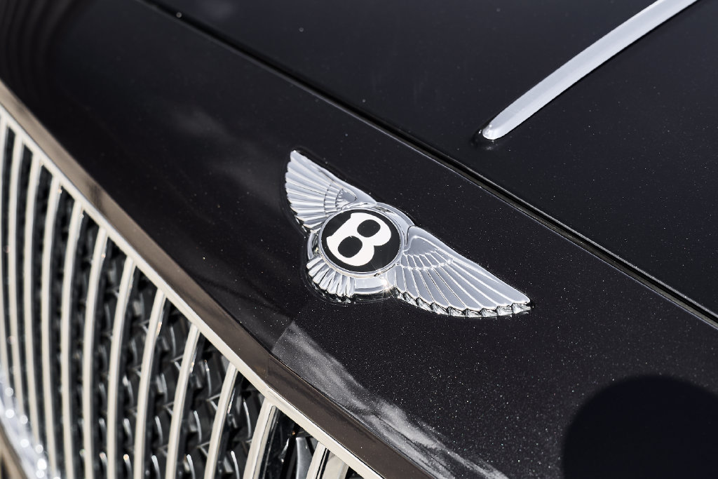 Used 2022 Bentley Flying Spur V8 AWD/4WD image 5