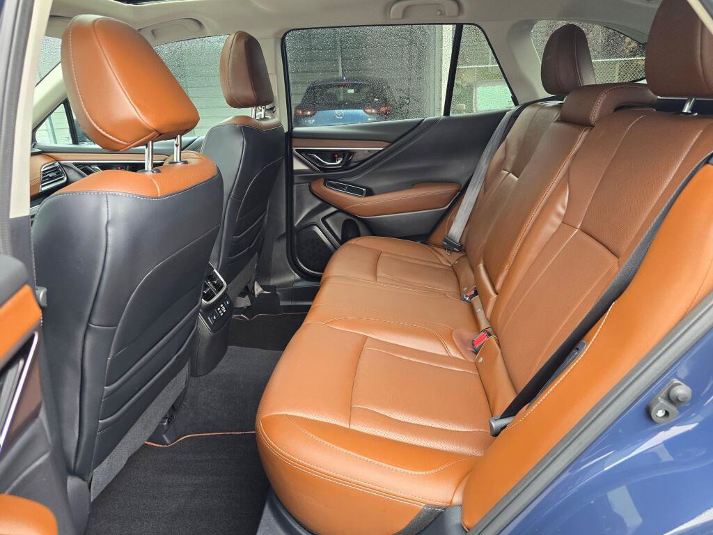 Certified 2025 Subaru Outback Touring AWD/4WD image 17
