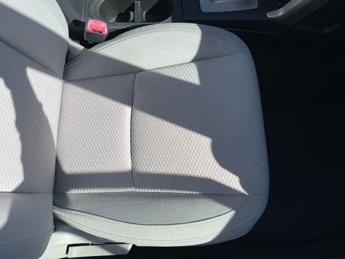 Used 2015 Subaru Forester 2.5i w/ Alloy Wheel Package image 26