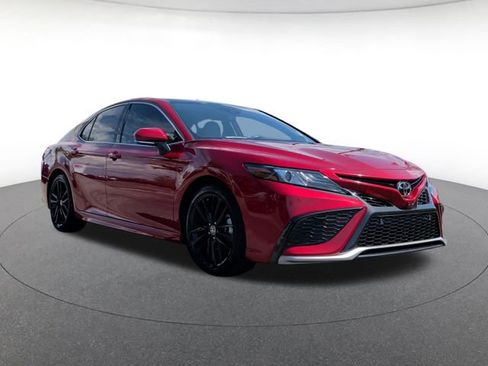 Used 2024 Toyota Camry XSE w/ Driver Assist Package FWD image 8