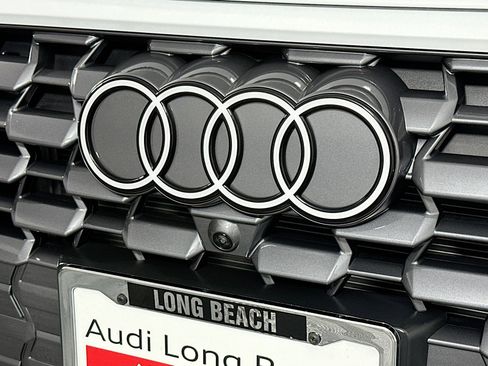 Used 2025 Audi Q5 Premium Plus w/ Premium Plus AWD/4WD image 15