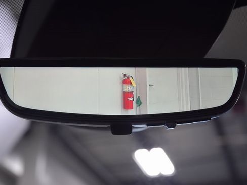 Used 2024 Chevrolet Suburban High Country image 50