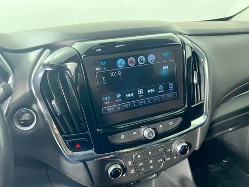 Used 2019 Chevrolet Traverse LT w/ LPO, Floor Liner Package image 28