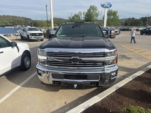 Used 2015 Chevrolet Silverado 3500 LTZ w/ Duramax Plus Package image 2