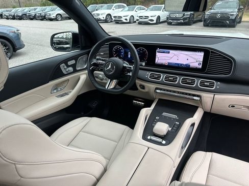 Certified 2025 Mercedes-Benz GLS 450 GLS 450 image 42