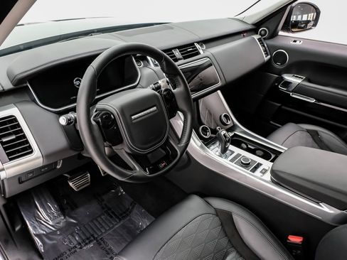 Used 2022 Land Rover Range Rover Sport SVR image 5