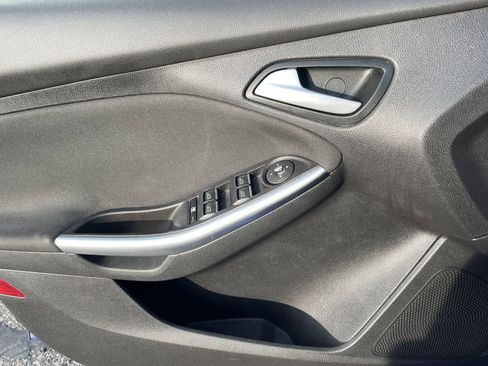 Used 2014 Ford Focus ST w/ Equipment Group 201A image 27