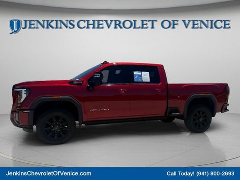 Used 2024 GMC Sierra 2500 AT4 w/ AT4 Premium Plus Package AWD/4WD image 10