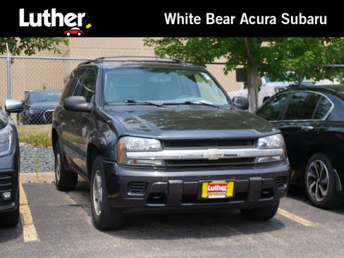 Used 2005 Chevrolet TrailBlazer LS w/ LS Preferred Equipment Group AWD/4WD image 1