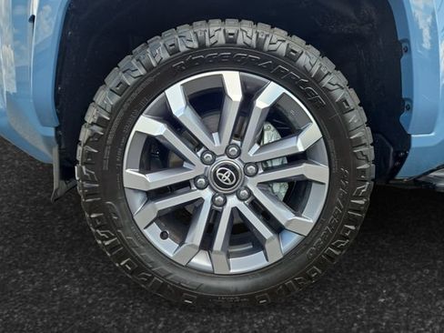 Certified 2026 Toyota 4Runner Limited AWD/4WD image 4