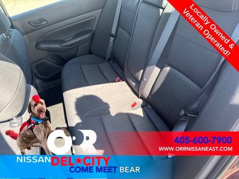 Used 2025 Nissan Altima 2.5 SV FWD image 11