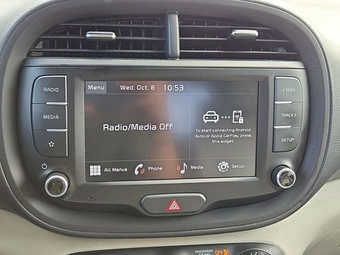 Used 2023 Kia Soul LX w/ LX Technology Package image 26